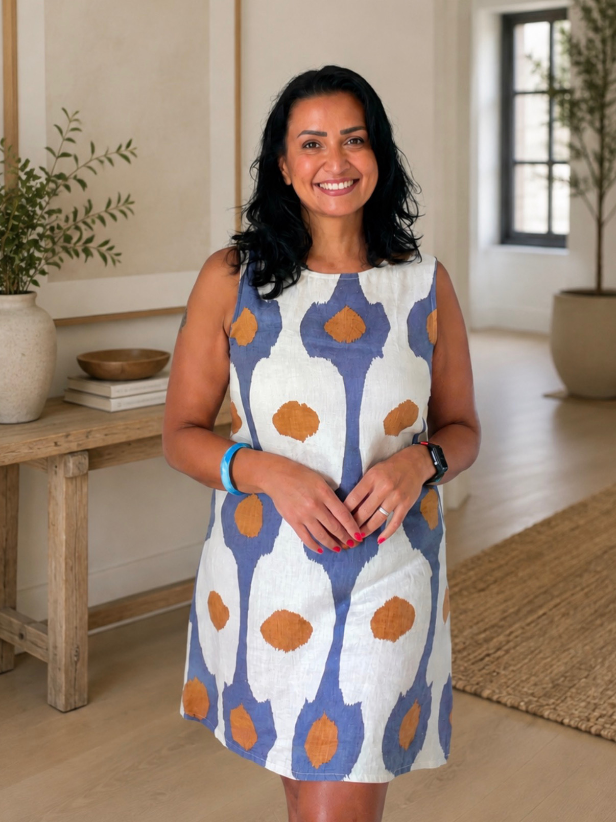Selen, founder of Fitivve, smiling at home